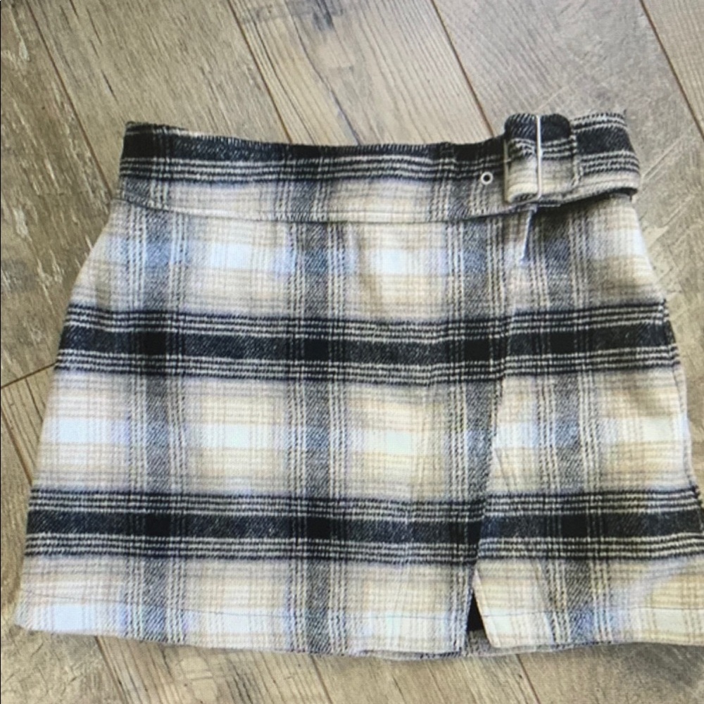 Plaid Mini Skirt with Belt